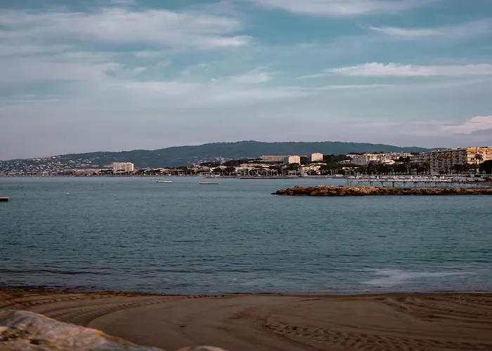 Magnifique 2 Pieces Au Suquet Daire